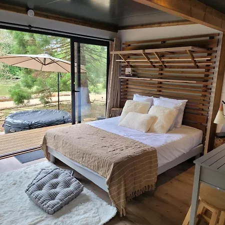 Le Chalet Montegut Hebergements Insolites Campsite *
