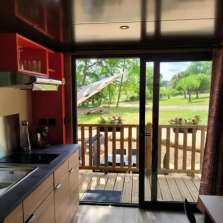 Campsite Le Chalet Montegut Hebergements Insolites Coulandon